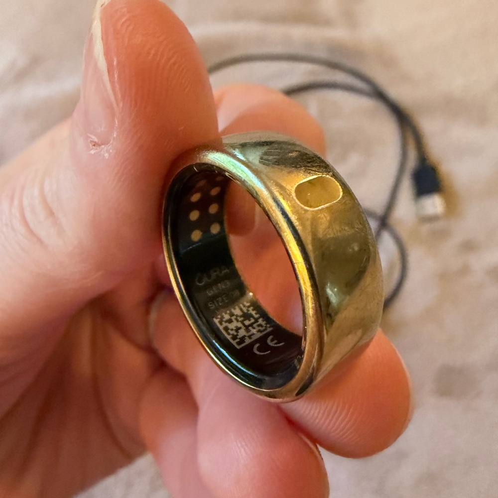 Oura Smart Ring- Gold Gen 3 Horizon